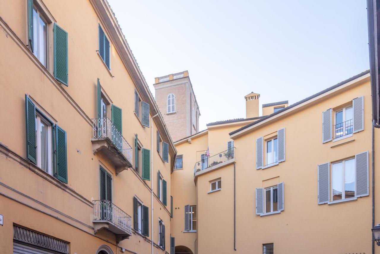 Nel Ghetto, Bologna By Short Holidays Bolonha Exterior foto